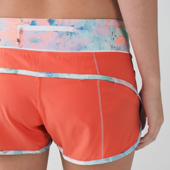 Lululemon Run: Speed Short *4-way StretchPlum Peach / Blushed Illusion Multi - Picture 2 of 4